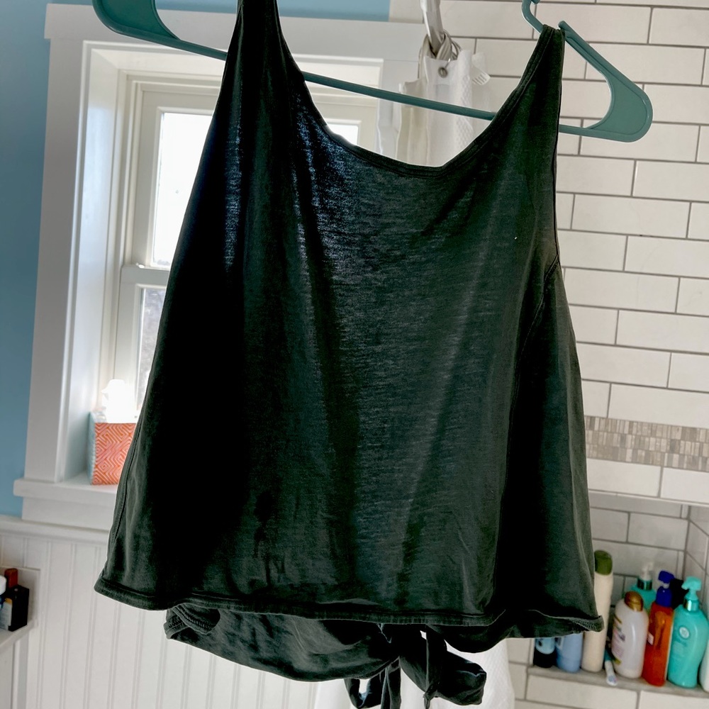 Lululemon back tie crop top